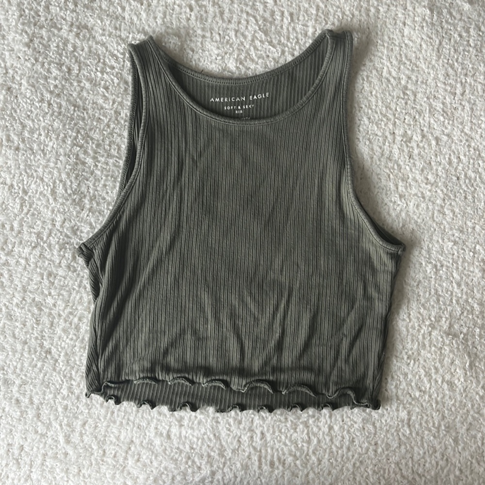 American Eagle cropped tank